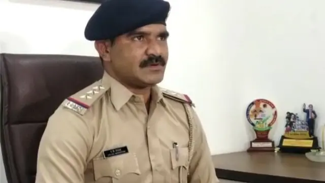 સાબરમતી રિવરફ્રન્ટ વેસ્ટના પોલીસ ઇન્સ્પેક્ટર વીએમ દેસાઈ