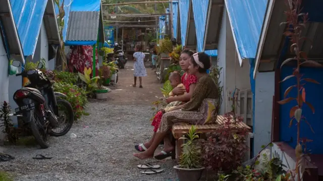 pengungsian gempa dan tsunami Palu