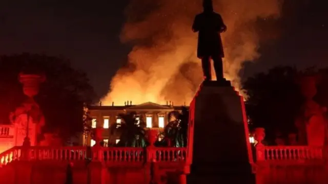 حريق متحف البرازيل