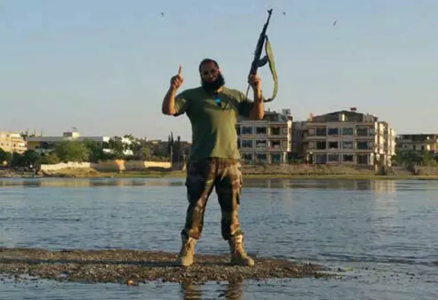 Навид Хуссейн