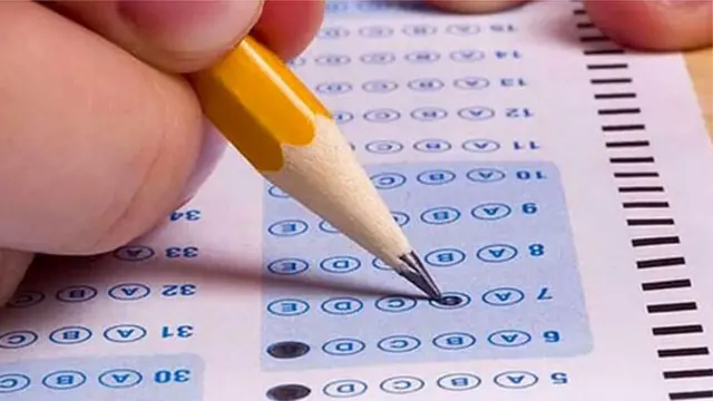 cevap anahtarını işaretleyen kalem