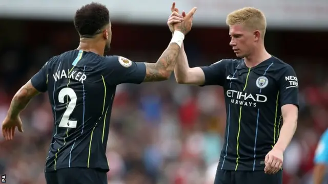Kyle Walke na Kevin de Bruyne