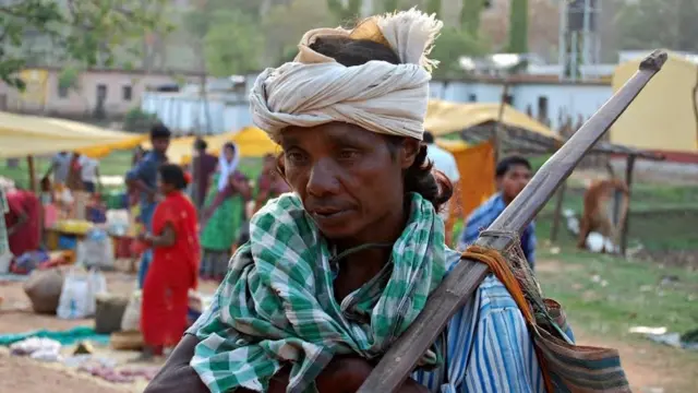 आदिवासी