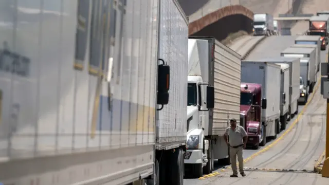 Camiones en la frontera