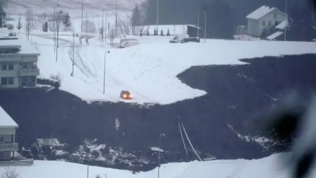 انهيار أرضي