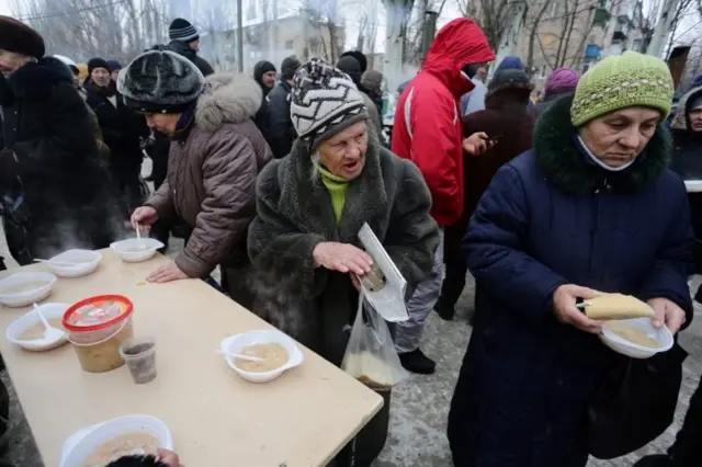 За словами представника ОБСЄ, інтенсивні бойові дії в Авдіївці призвели до складної гуманітарної ‎ситуації - населення міста залишається без тепла, води й електроенергії