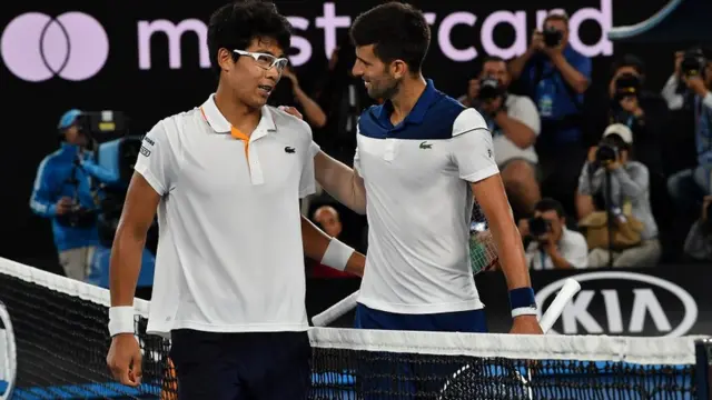 चुंग हिओन, नोवाक जोकोविच