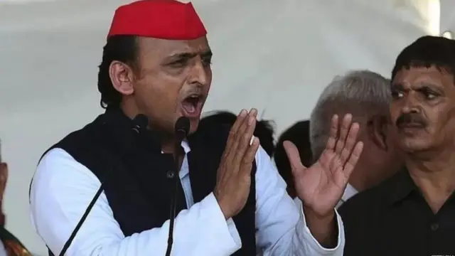 अखिलेश यादव