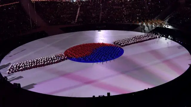 Ayẹyẹ ibẹrẹ idije fun Winter Olympics