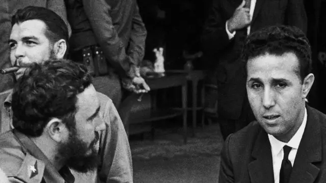 بن بلا در کنار کاسترو و چه گوارا