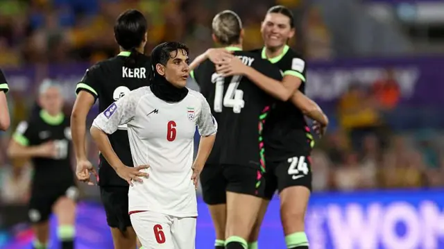 زهرا سربالی، بازیکن تیم ملی فوتبال ایران