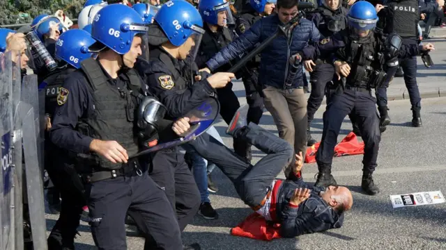 Müdahale sırasında gözaltına alınanlar oldu