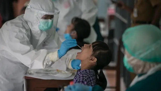 tracing kasus covid-19