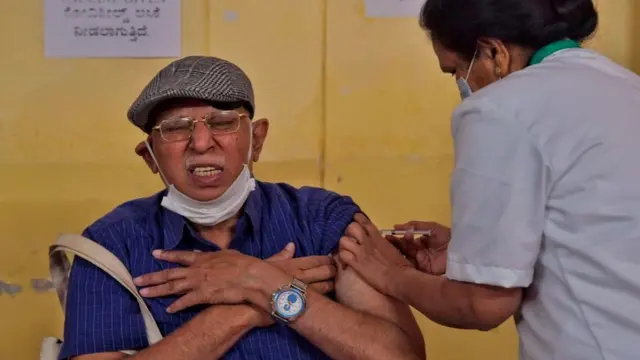 कोरोना लस