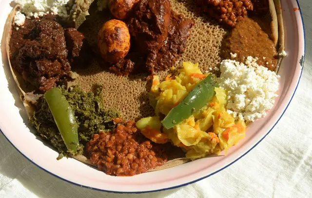 የዶሮ ወጥና በያይነቱ 