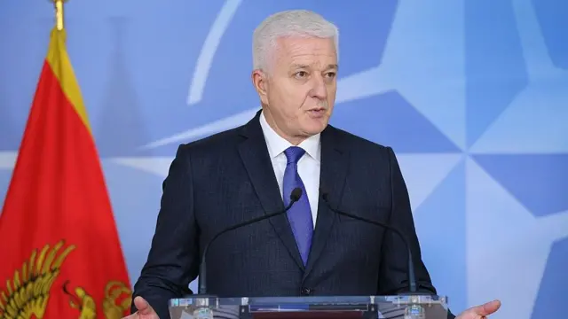 прем'єр-міністр Міло Джуканович