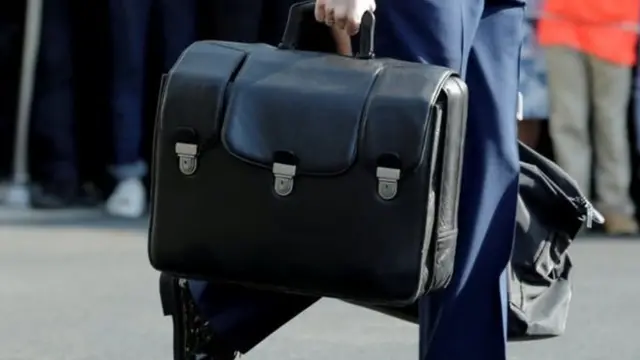 न्यूक्लियर ब्रीफकेस