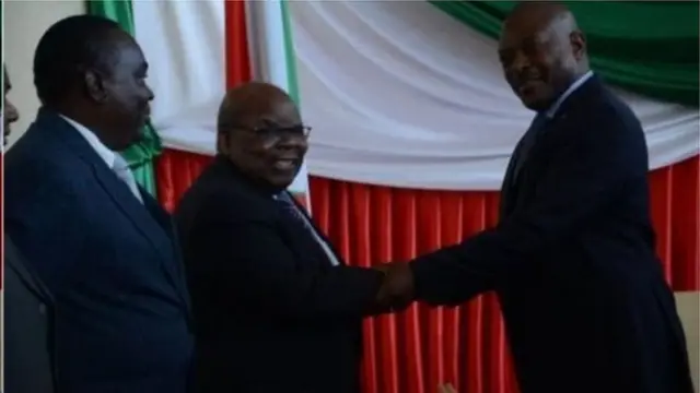 Uwunganira umuhuza Benjamin Mkapa yari yiyemeje kuba yashitse ku mwumvikano hagati ya leta n'abatavuga rumwe nayo mu mpera z'uku kwezi kwa gatandu.