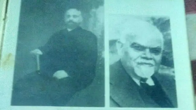 શ્યામજી કૃષ્ણ વર્મા તસવીરમાં ડાબે