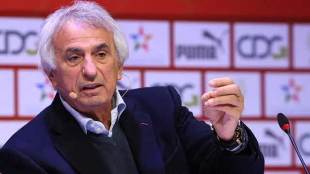 Vahid Halidlozic est le premier entraineur à qualifier quatre pays différents à une Coupe du monde