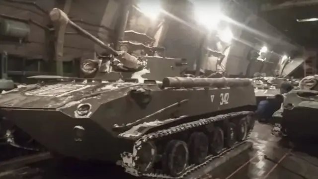 હિંસક પ્રદર્શનોને ડામવા રશિયાની સેના બોલાવવી પડી છે.