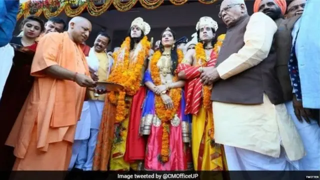 उत्तर प्रदेशचे मुख्यमंत्री योगी आदित्यनाथ