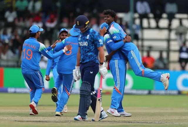 வைபவ் சூர்யவன்ஷி அதிரடியால் இந்தியா உலகக் கோப்பை சாம்பியன்