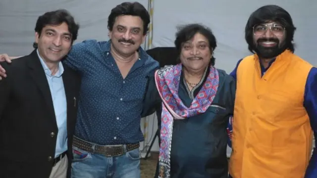 હિતુ કનોડિયા, હિતેનકુમાર અને મલ્હાર ઠાકર સાથે નરેશ કનોડિયા