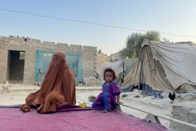 Nazdana and her daughter Maryam