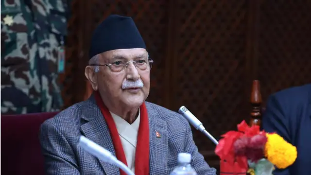 प्रधानमन्त्री केपी शर्मा ओली त्रिभुवन विश्वविद्यालयको सिनेट बैठकमा सम्बोधन गर्दै