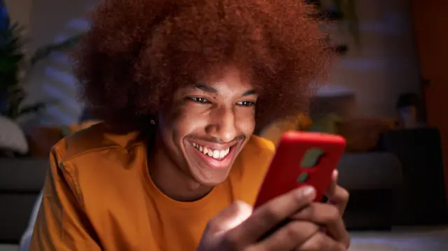 డేటింగ్