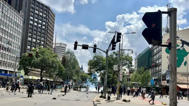 በመሃል ናይሮቢ ፖሊሶች ተቃዋሚዎችን በትነዋል 