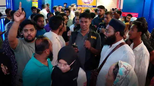 হাসপাতাল কর্তৃপক্ষের বিরুদ্ধে অবহেলার অভিযোগ ভুক্তভোগীদের