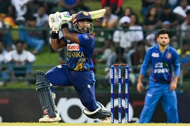 චරිත් අසලංක විසින් නොදැවී ලකුණු 97ක් රැස් කරනු ලැබීය.