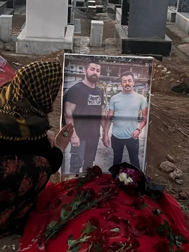 مزار شهریار محمدی