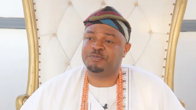 Aboro ti ilẹ Ibese, Ọba Rotimi Mulero
