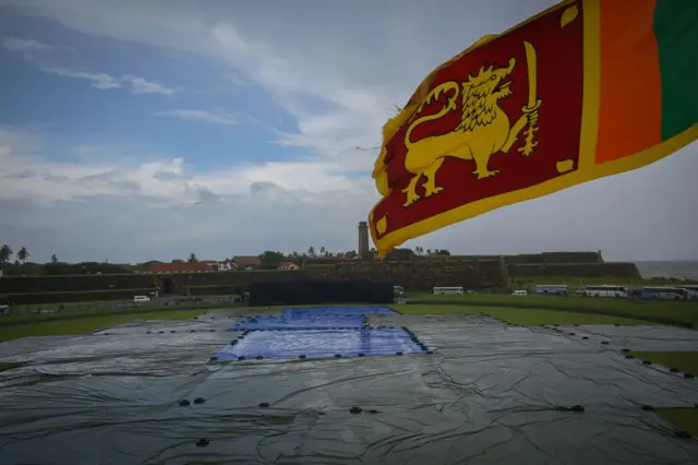 இலங்கையின் பொருளாதாரம் வீழ்வதற்கு ராஜபக்ஷக்களே காரணம்