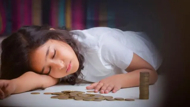 పొదుపు, ఖర్చు, ఆదాయం