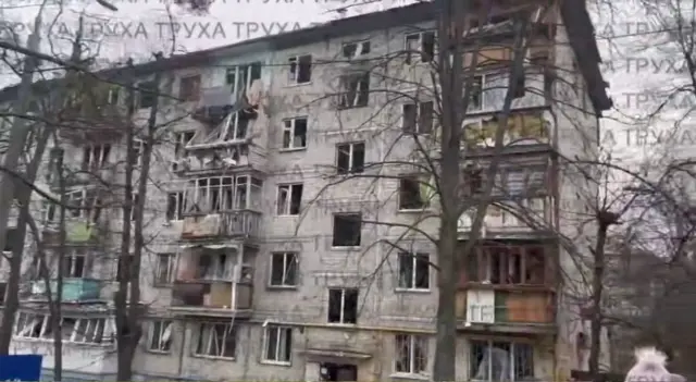 Київ, пошкоджений будинок