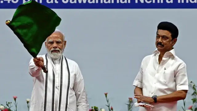 மத்திய மற்றும் மாநில அரசுகளுக்கு இடையேயான வரி பிரச்சனை