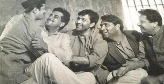 બીબીસી ગુજરાતી મનોજકુમાર દિલીપકુમાર સિનેમા બોલીવૂડ ફિલ્મો શહીદ ઉપકાર ઝીનત અમાન અમિતાભ બચ્ચન પાકિસ્તાન ભારત