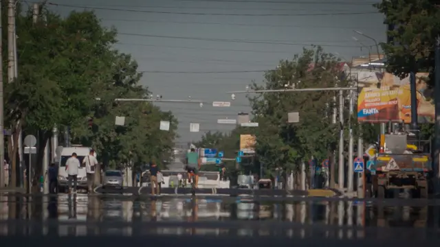 Бишкектин көчөлөрү биринин артынан бири оңдолуп жатат