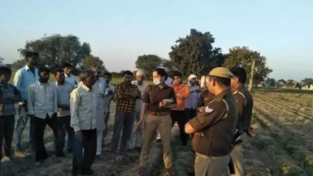 పోలీసులు