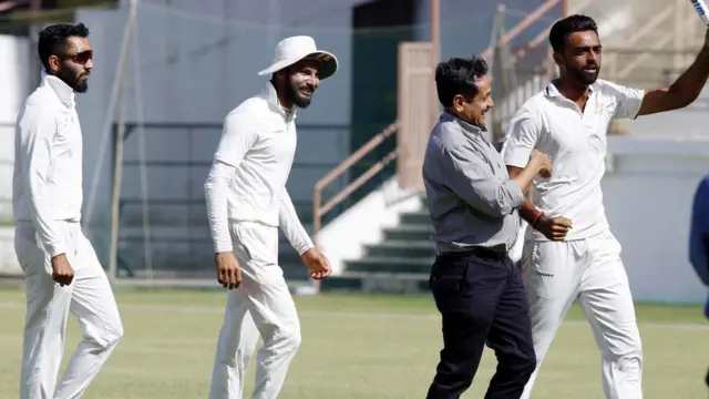 સૌરાષ્ટ્રની ટીમ