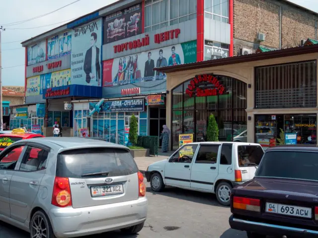 Жалал-Абаддагы унаалар