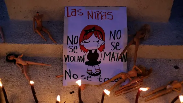 Cartel en defensa de las niñas