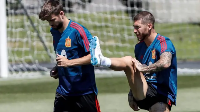 سرخیو راموس و جرارد پیکه