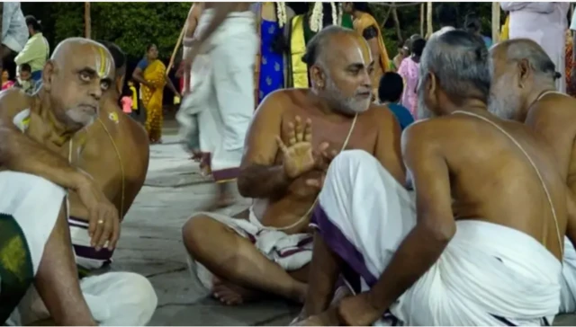காஞ்சிபுரத்தில் வடகலை - தென்கலை வைணவர்களுக்கு இடையில் தொடர்ந்து நடக்கும் மோதல்