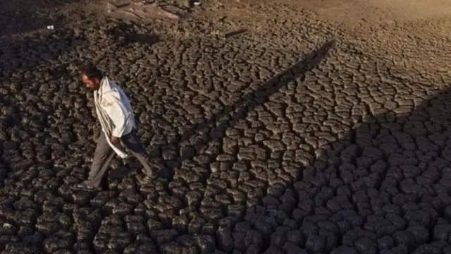 दुष्काळ