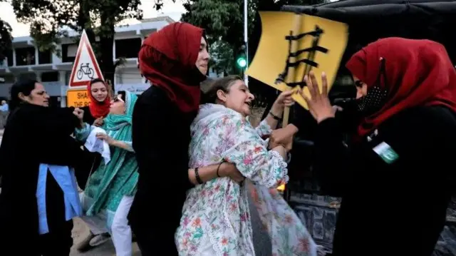 تحریکِ انصاف کا احتجاج